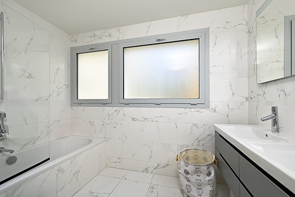 Eksklusiv leilighet i attraktivt område - 3 soverom og 3 bad - Turistlisens