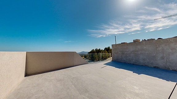 Nybygg rekkehus / tomannsbolig med 3 soverom, privat basseng og takterrasse