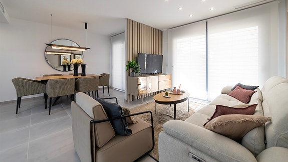 Luksus nær stranden | Nøkkelferdig leilighet med 3 soverom | Stor terrasse