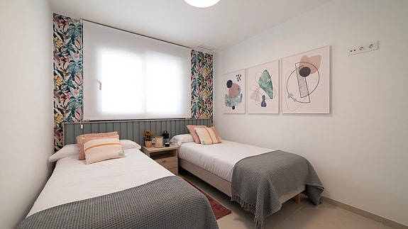 Luksus nær stranden | Nøkkelferdig leilighet med 3 soverom | Stor terrasse