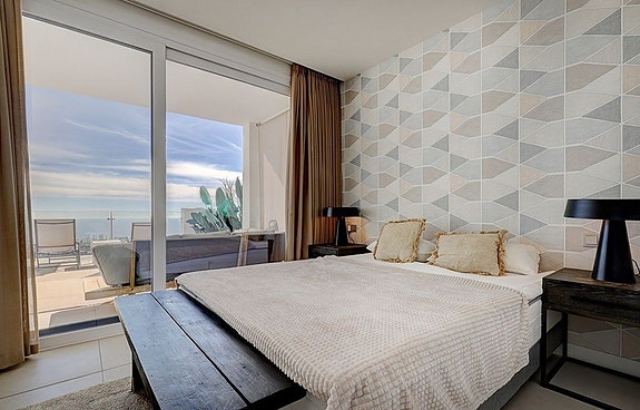 Duplex Penthouse med havutsikt | 3 soverom, takterrasse og jacuzzi