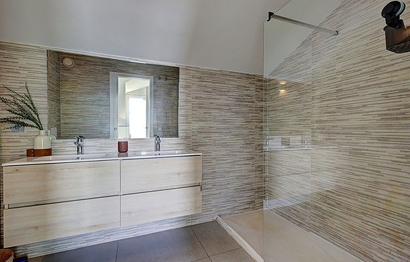 Duplex Penthouse med havutsikt | 3 soverom, takterrasse og jacuzzi