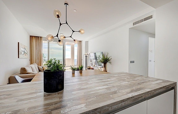 Duplex Penthouse med havutsikt | 3 soverom, takterrasse og jacuzzi