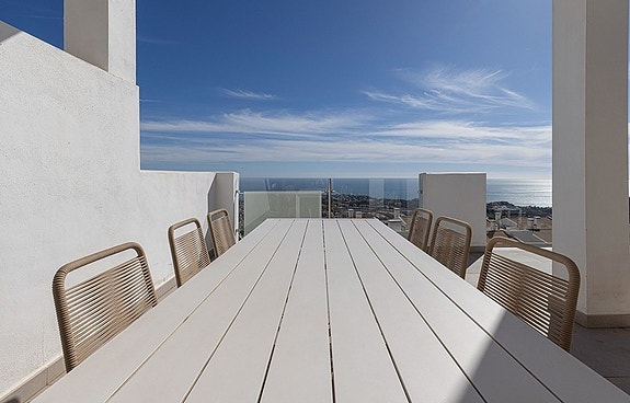 Duplex Penthouse med havutsikt | 3 soverom, takterrasse og jacuzzi