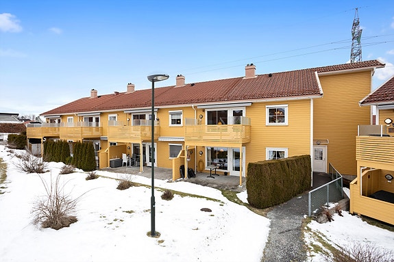 Velkommen til Døsserødsvingen 29B presentert av EiendomsMegler 1 v/ Hans Westby. Foto: Frank Hesjedal