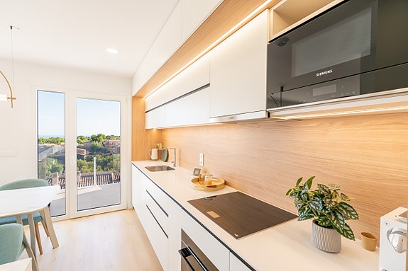 Nydelige rekkehus med 4 soverom og 3 bad | Flotte fellesområder med basseng