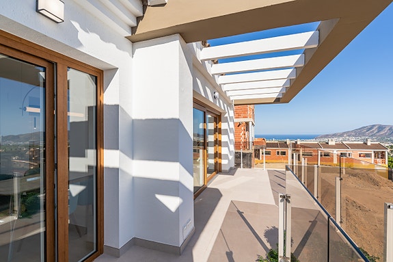 Nydelige rekkehus med 4 soverom og 3 bad | Flotte fellesområder med basseng