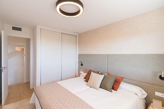 Nydelige rekkehus med 4 soverom og 3 bad | Flotte fellesområder med basseng