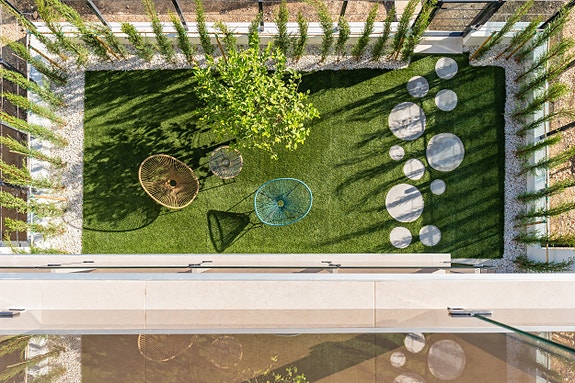 Nydelige rekkehus med 4 soverom og 3 bad | Flotte fellesområder med basseng