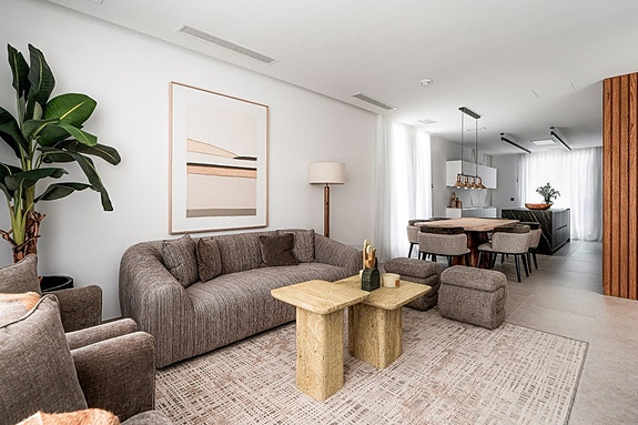 Nybygg! Villa med 4 soverom i lukket anlegg | Privat basseng, takterrasse og uteområder