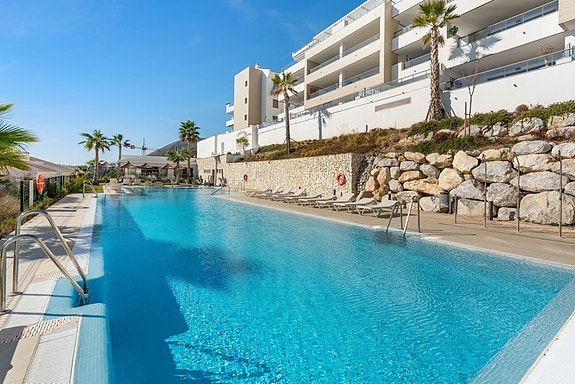 Duplex penthouse med havutsikt | 3 soverom og sørvendte terrasser | Garasje