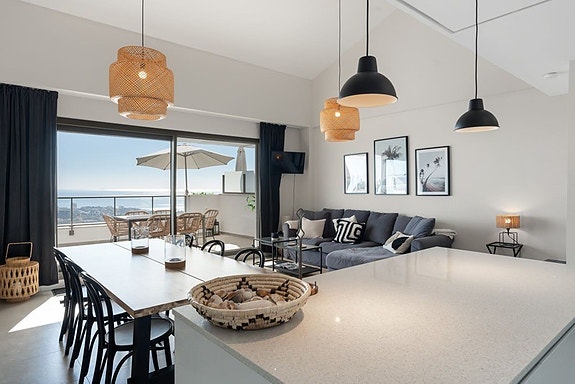 Duplex penthouse med havutsikt | 3 soverom og sørvendte terrasser | Garasje