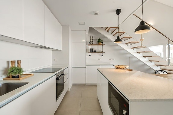 Duplex penthouse med havutsikt | 3 soverom og sørvendte terrasser | Garasje