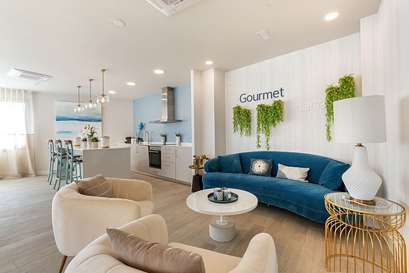 Duplex penthouse med havutsikt | 3 soverom og sørvendte terrasser | Garasje