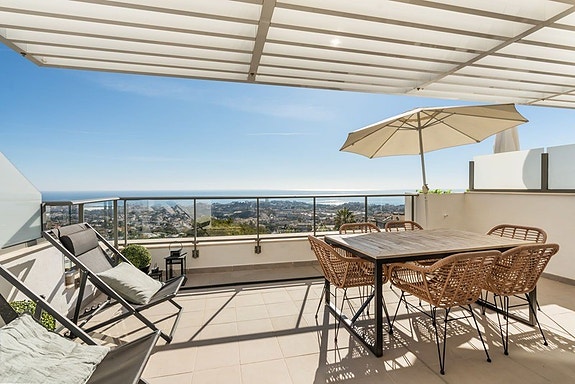 Duplex penthouse med havutsikt | 3 soverom og sørvendte terrasser | Garasje