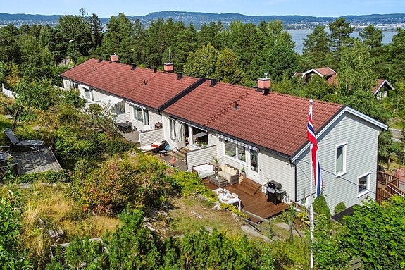 Velkommen til Tangenveien 111 - Presentert av Thor Vegard Bjørnerud v/ Privatmegleren Park.