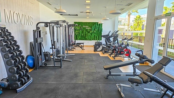 Eksklusiv penthouse med 4 soverom - Privat basseng, takterrasse og panoramautsikt