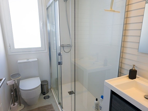 Eksklusiv penthouse med 4 soverom - Privat basseng, takterrasse og panoramautsikt