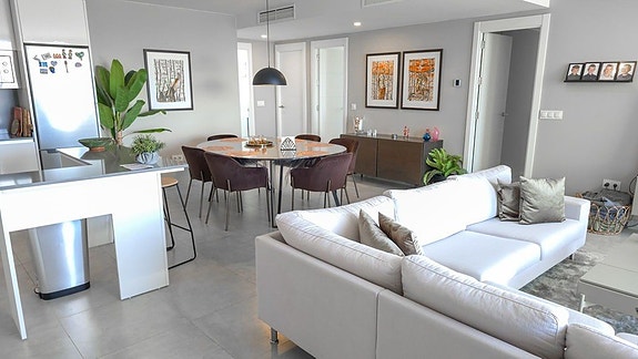 Eksklusiv penthouse med 4 soverom - Privat basseng, takterrasse og panoramautsikt