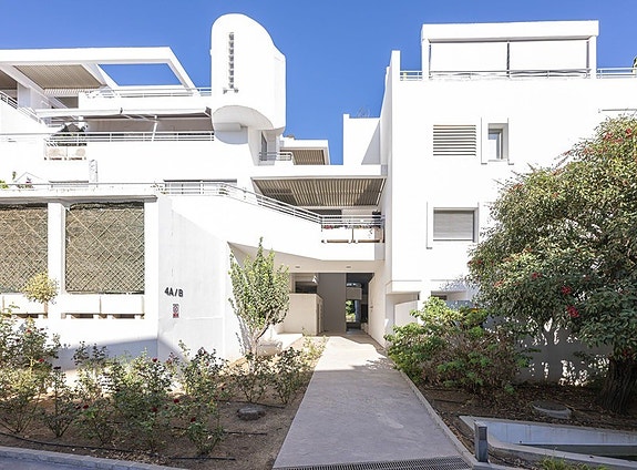 Penthouse med 5 soverom | Privat takterrasse, jacuzzi og store utearealer | Parkering og bod