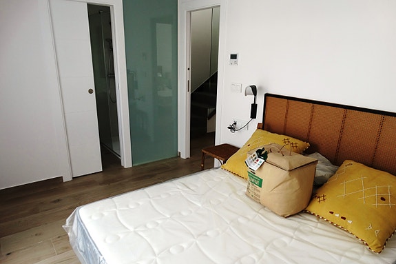 Siste ledige! 150 meter til stranden | Rekkehus med 3 soverom og 3 bad  | Uteplass med eget basseng  | Takterrasse 35m2