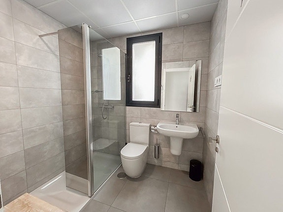 Duplex penthouse med 4 soverom | 143 m² terrasse | jacuzzi og havutsikt