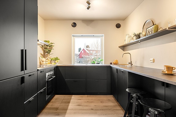 Velkommen til Disenvegen 2 B! Foto: Christian Aas.