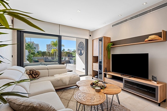 Klar til innflytting | Luksuriøs leilighet med 2 soverom | Stor terrasse | Fellesområder med SPA og treningsrom