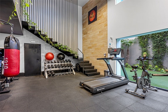 Klar til innflytting | Luksuriøs leilighet med 2 soverom | Stor terrasse | Fellesområder med SPA og treningsrom