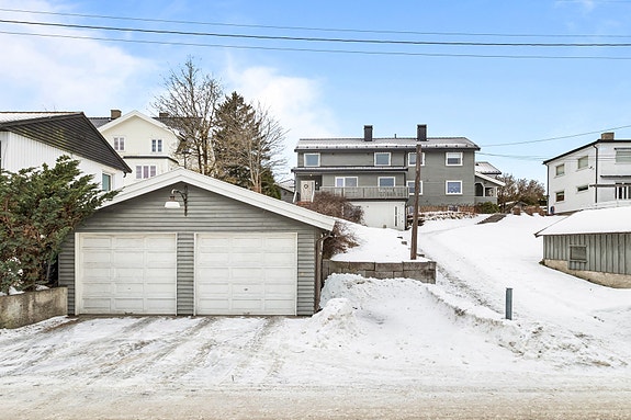 PrivatMegler Stefan Safri ønsker velkommen til Høyenhallveien 17B