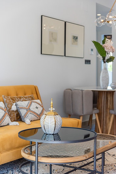 Bolig til sommeren! Ny moderne leilighet med stor uteplass - 3 soverom og 2 bad - Flott fellesområde!