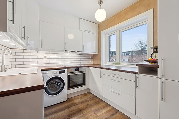 Velkommen til Disenveien 47- En 3-roms beliggende sentralt og attraktivt til