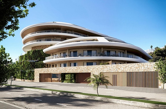 Eksklusiv penthouse | Stor terrasse og havutsikt | 100 meter fra stranden