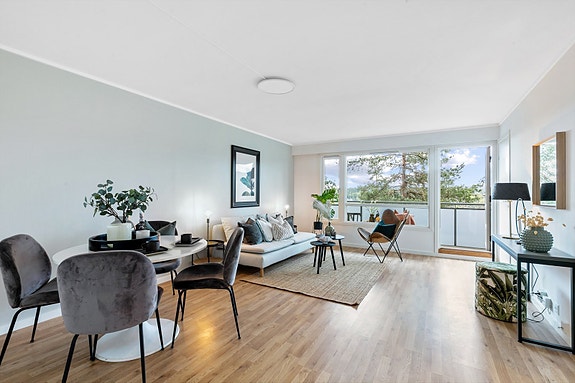 Velkommen til hyggelig visning i Edvard Munchs vei 81!