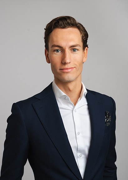 Bilde av megler Fabian Haukedal