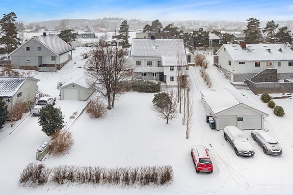 Bakke Sørvik & Partners v/ Benjamin Wilhelmsen har gleden av å presentere Steinklossveien 7!
