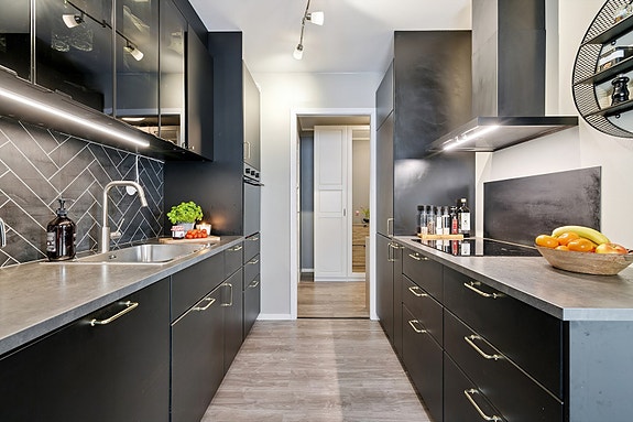 Moderne og pent kjøkken fra Ikea i 2020