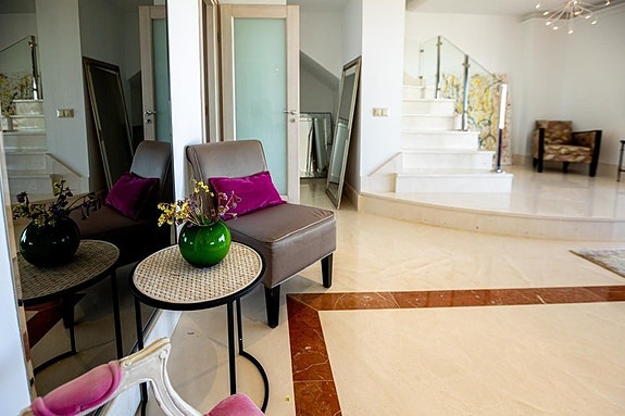 Eksklusiv penthouse duplex med panoramisk havutsikt | 5 soverom | Sydvendt