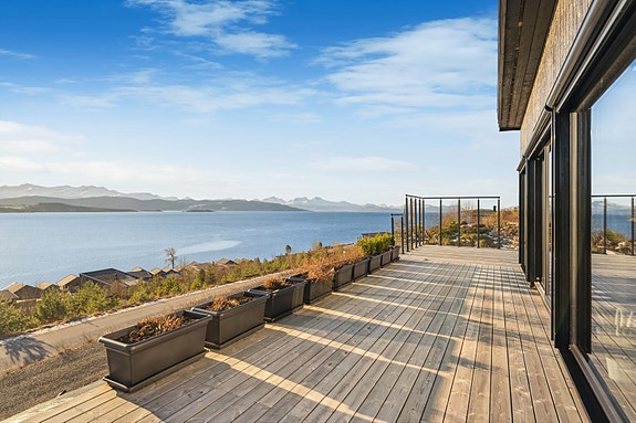 Velkommen til Ørnehaugvegen 28 - Presentert av Eiendomsmegler Tore Boksasp v/DNB Eiendom.