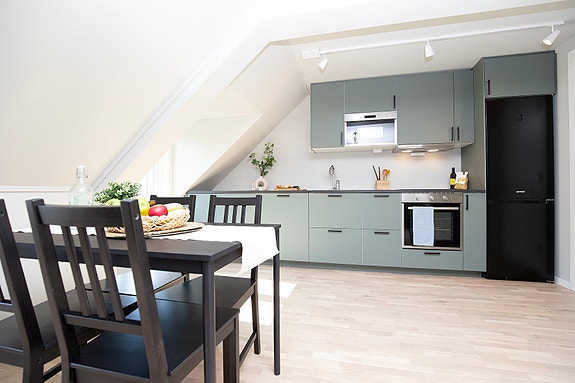 Kjøkken med integrerte hvitevarer