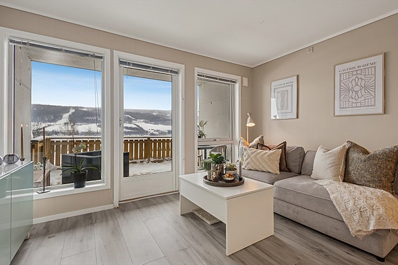 DNB Eiendom v/Elin M. Tofthagen presenterer Sandheimsbakken 39B!