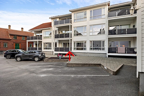 Spinnerigaten 14 presentert av EiendomsMegler1 v/ Sverre C. Bertelsen.
Foto: Diakrit v/ Arne Ove Østebrøt