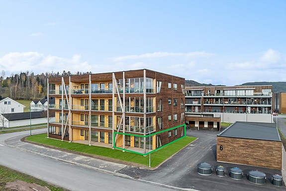 Dette er en romslig 3-roms med 2 boder og mulighet for 3 soverom.