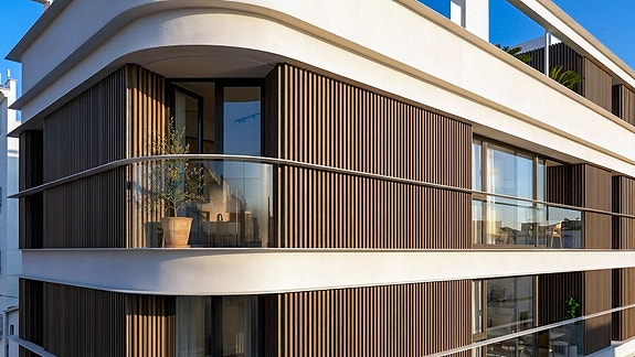 Eksklusiv penthouse | Privat takterrasse med basseng | Boutiqueprosjekt i Estepona sentrum