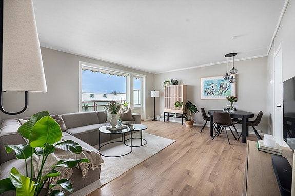 Velkommen til Vestbygata 8A - en lys og lekker leilighet spekket av gode kvaliteter!