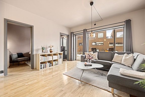 Heimdal Eiendomsmegling v/Roger Mostervik Rones har gleden av å presentere Horgsletta 34!