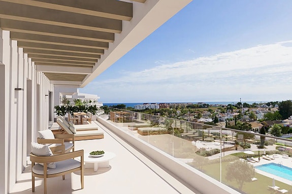 Nybygg | 3 soverom | 500 meter til strand | Terrasse | Felles basseng og treningsfasiliteter