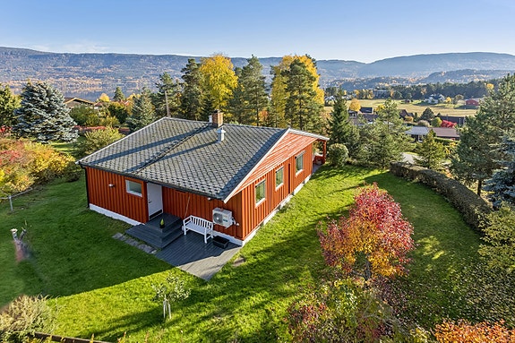 Lene Martinsen v/DNB Eiendom presenterer Fougners vei 7!