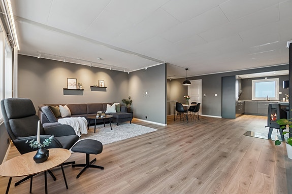 PrivatMegleren v/ Kristine Knudsen har gleden av å presentere Blinken 53!