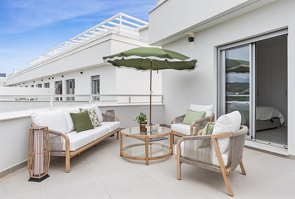 Penthouse med 3 soverom | Terrasse 107 m² | Sørvendt og delvis havutsikt